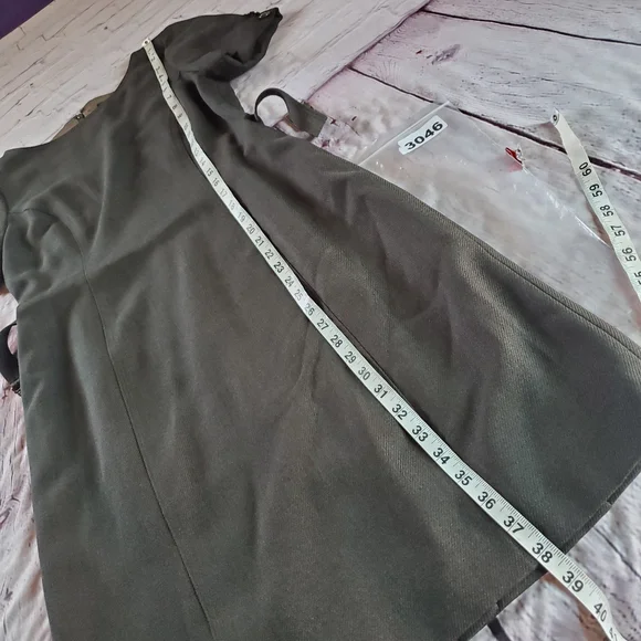 Tahari Arthur S Levine Olive Green Midi Dress Belted Short Sleeves Career Office - Picture 13 of 13
